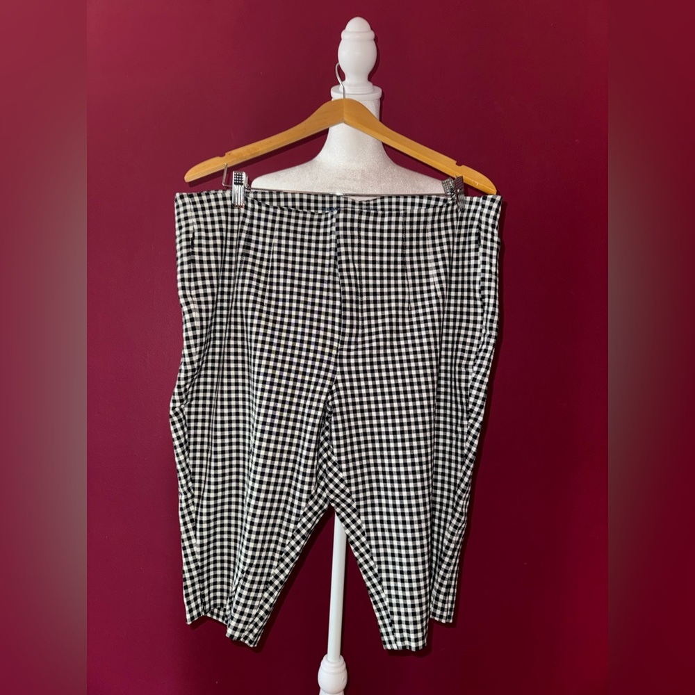 Old Navy Black and White Gingham Pants